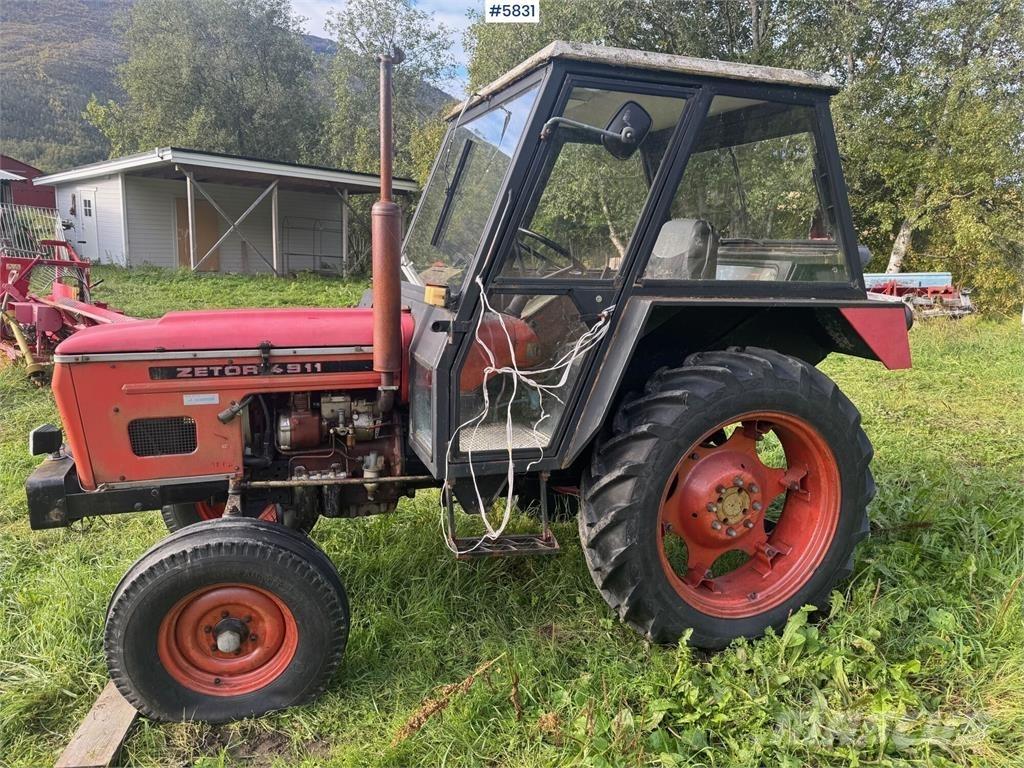 Zetor 4911 Tracteur