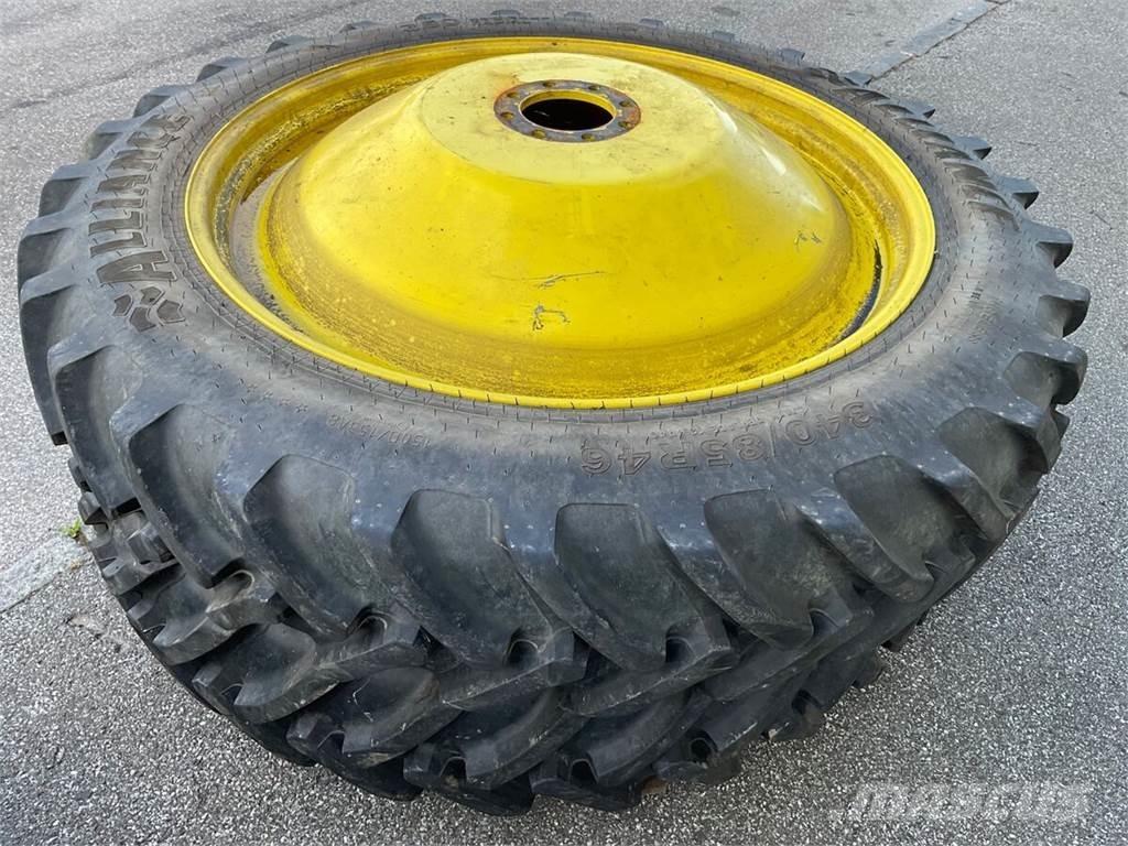  270/95R32 - 340/85R46 Pneus, roues et jantes