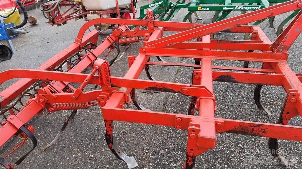  3/11 Déchaumeur, cultivateur