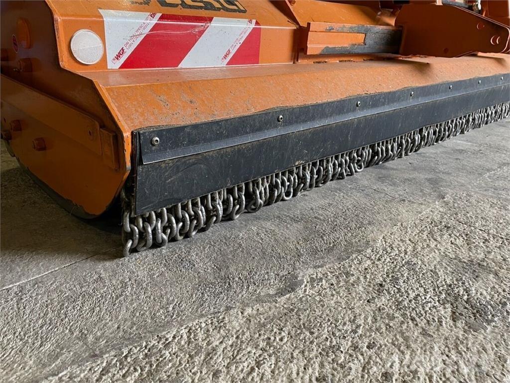 Berti Dual 280 Broyeur / Gyrobroyeur / Epareuse