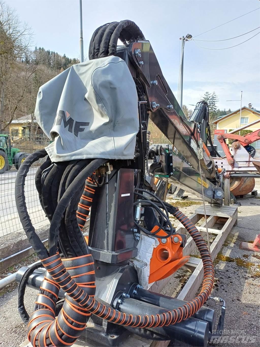 BMF 750 HP Grue, Chargeur