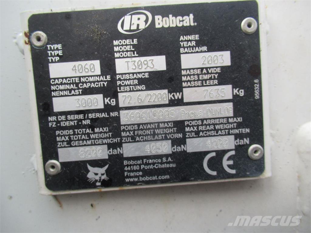 Bobcat 3093 Chargeur frontal, fourche