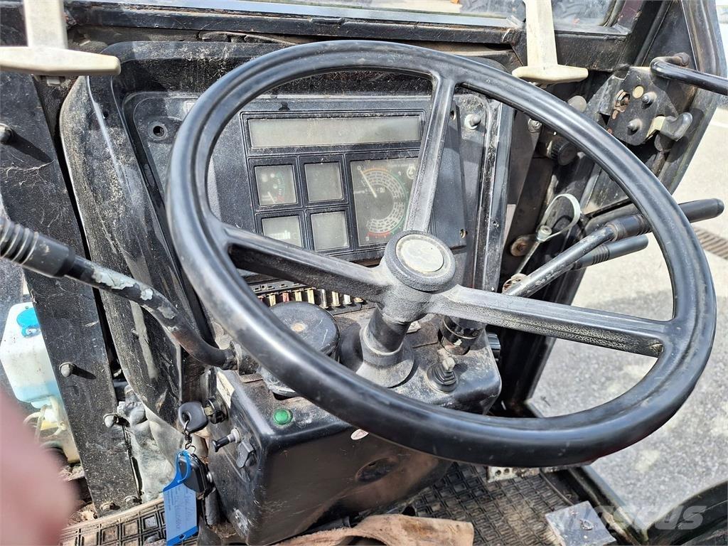 Case IH 2140 Tracteur