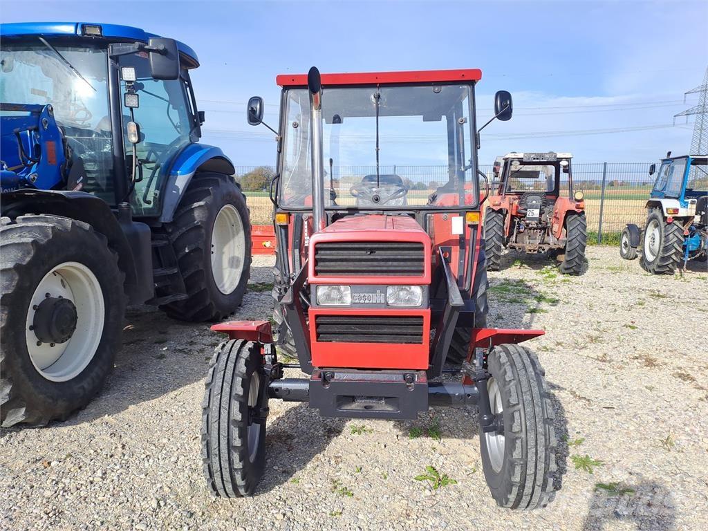 Case IH 533 Tracteur