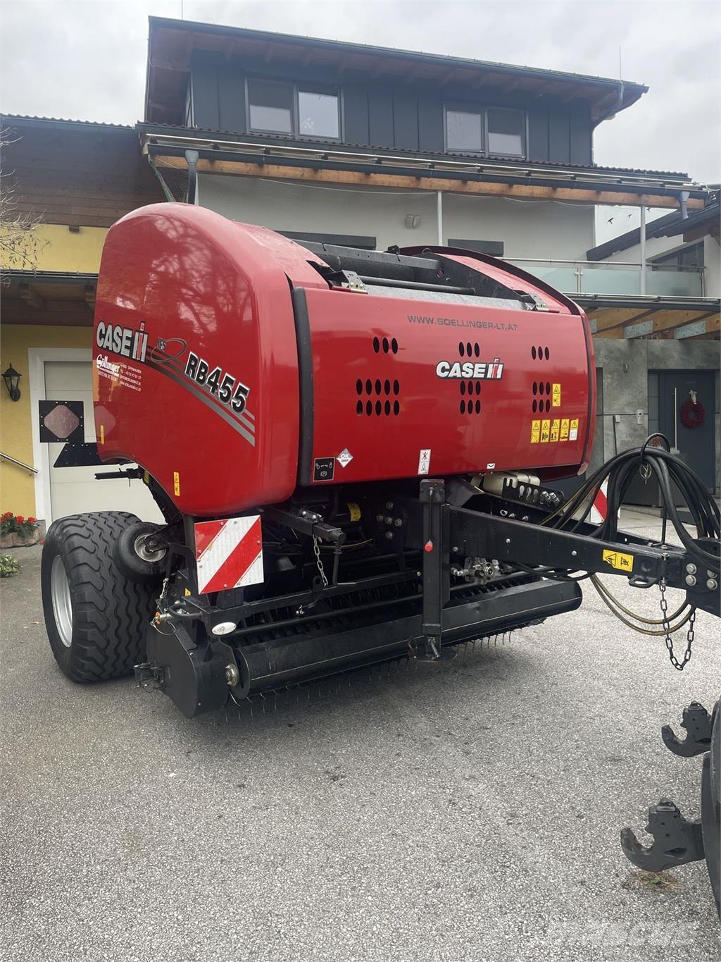 Case IH RB 455 Presse à balle ronde