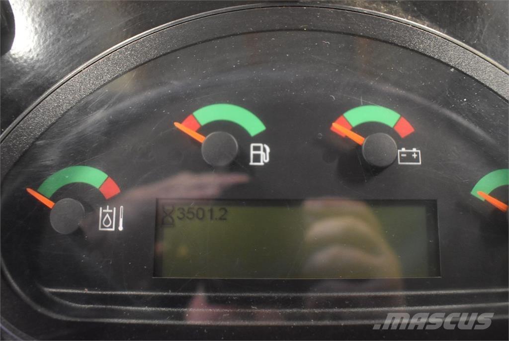 CAT 908M Chargeuse sur pneus