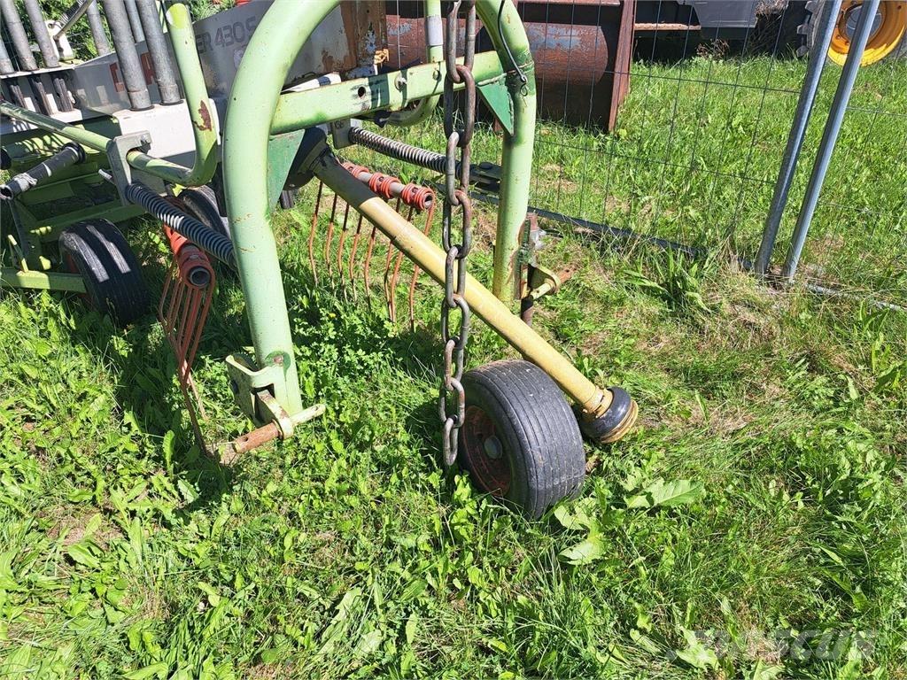 CLAAS Liner 430 Faucheuse andaineuse automotrice