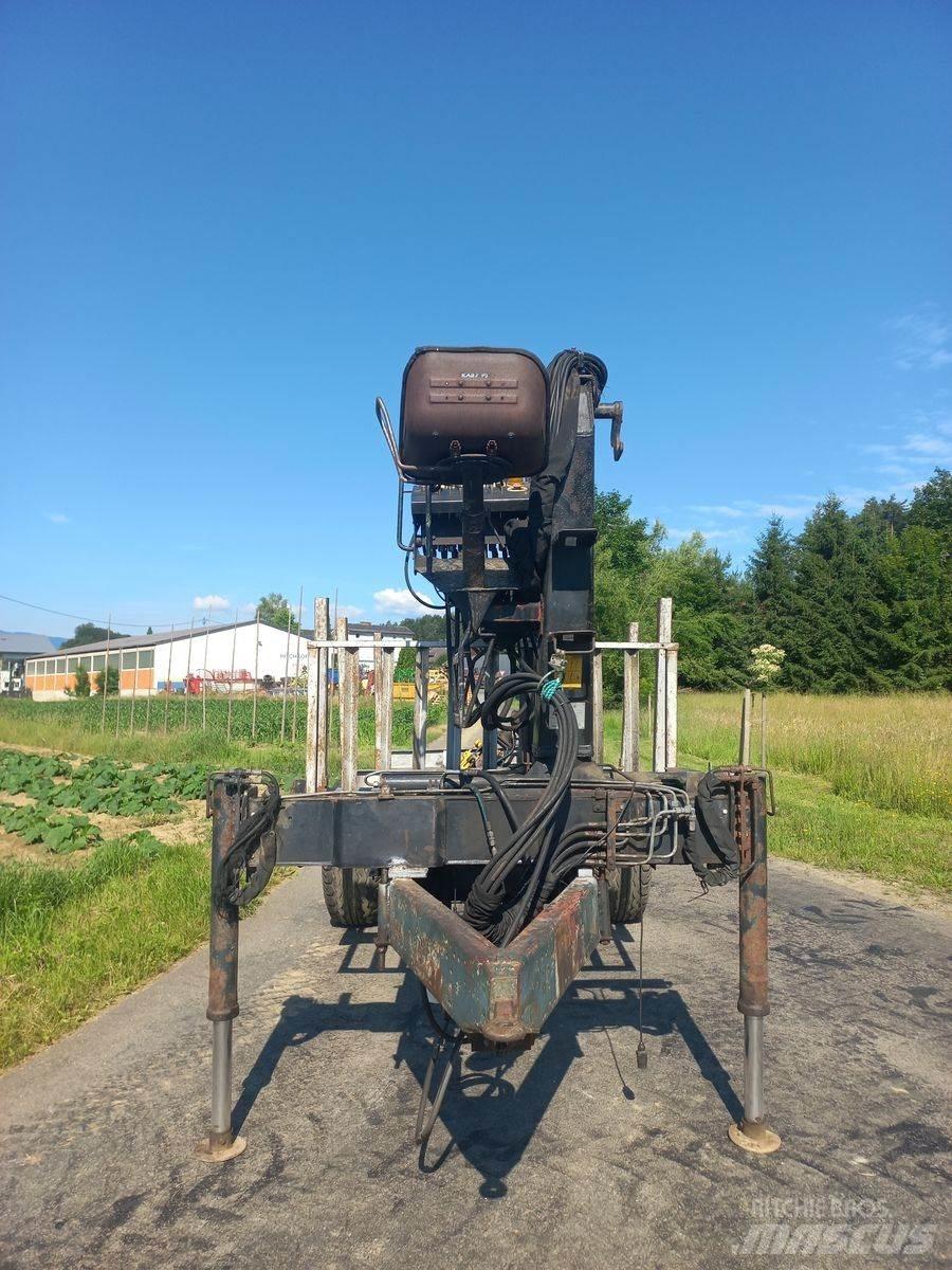  Eigenbau Remorque forestière avec grue