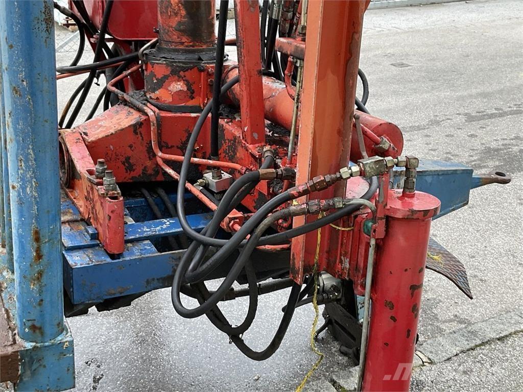  Eigenbau Remorque forestière avec grue