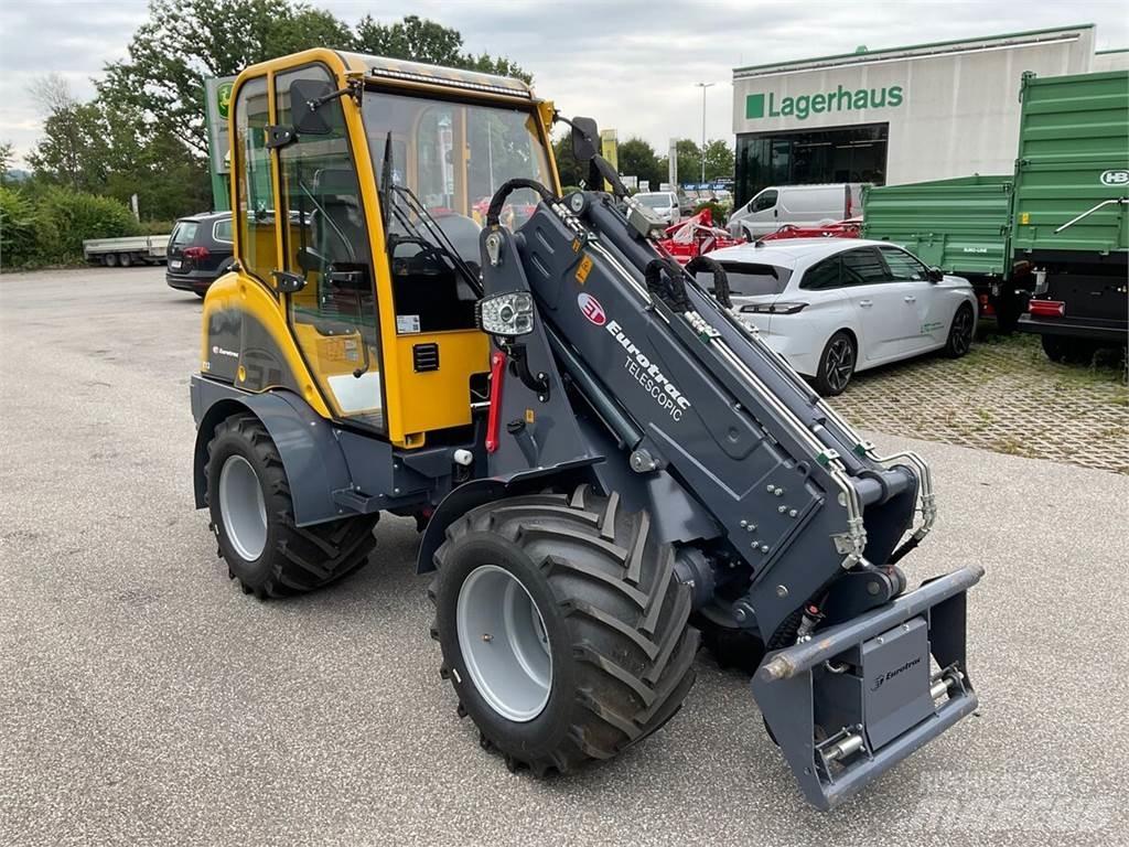 Eurotrac T 13-CF Chargeur frontal, fourche