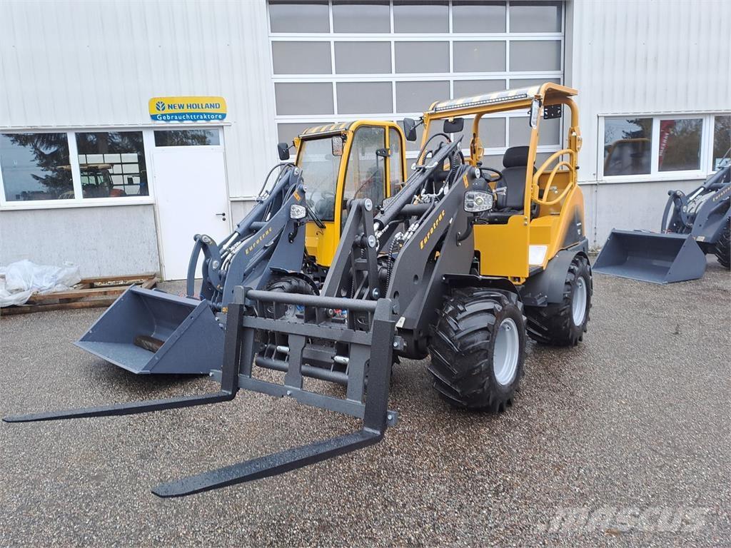 Eurotrac W 12 S Chargeur frontal, fourche
