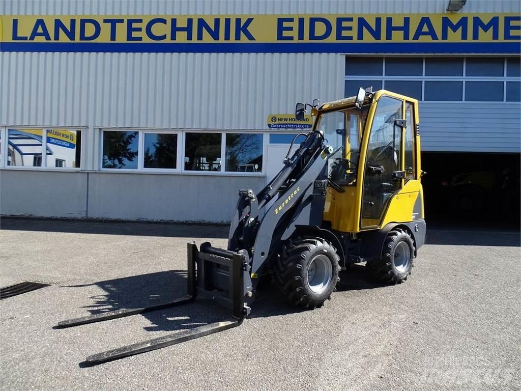 Eurotrac W11 C Chargeur frontal, fourche