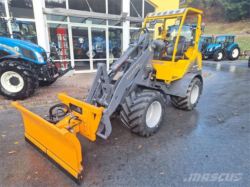 Eurotrac W12 F Chargeur frontal, fourche