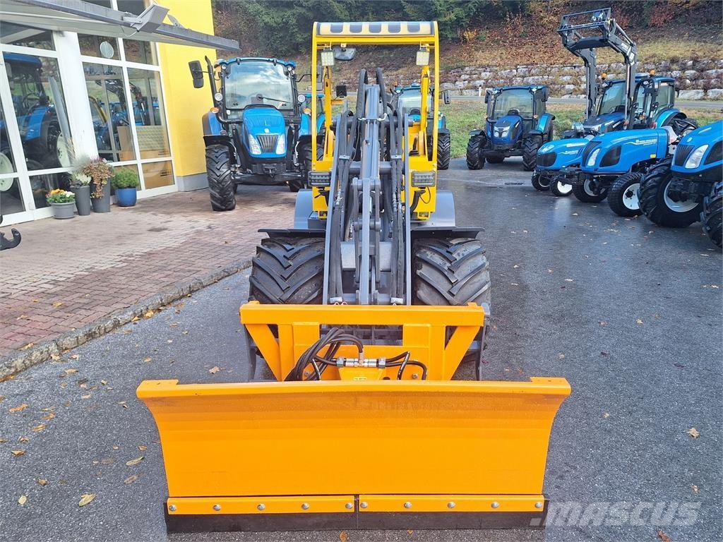 Eurotrac W12 F Chargeur frontal, fourche