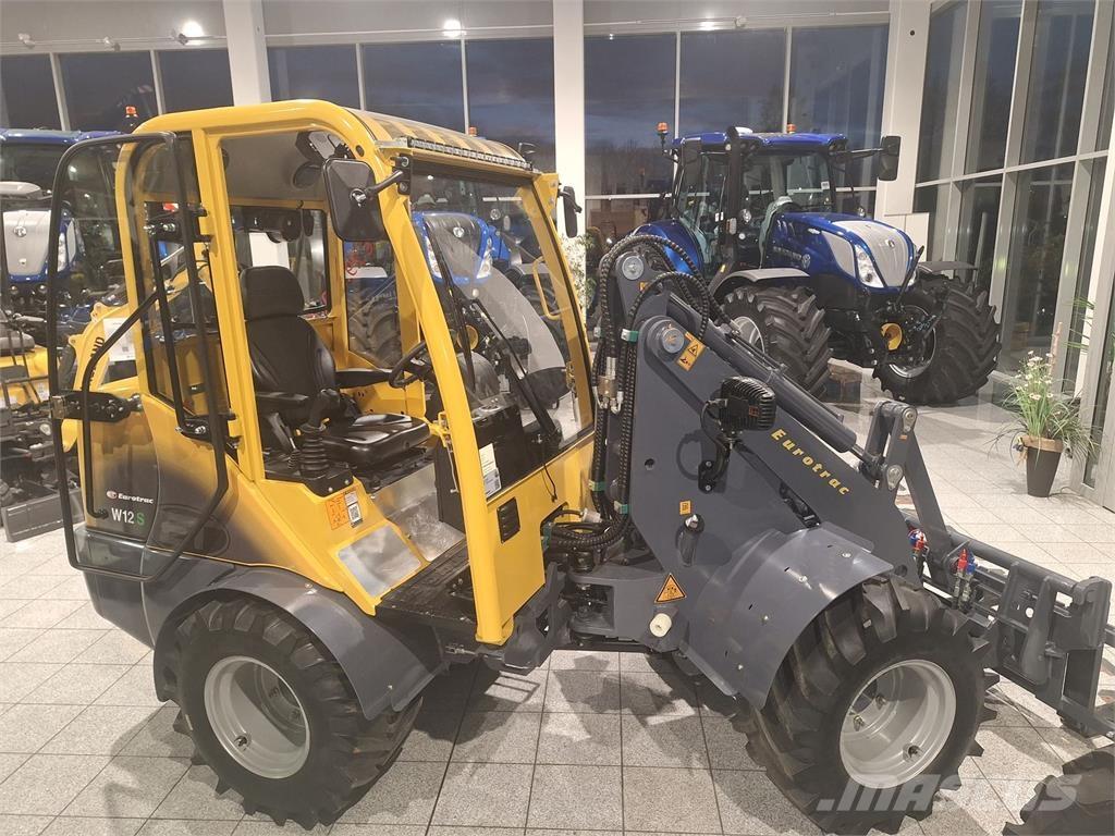 Eurotrac W12S Chargeur frontal, fourche