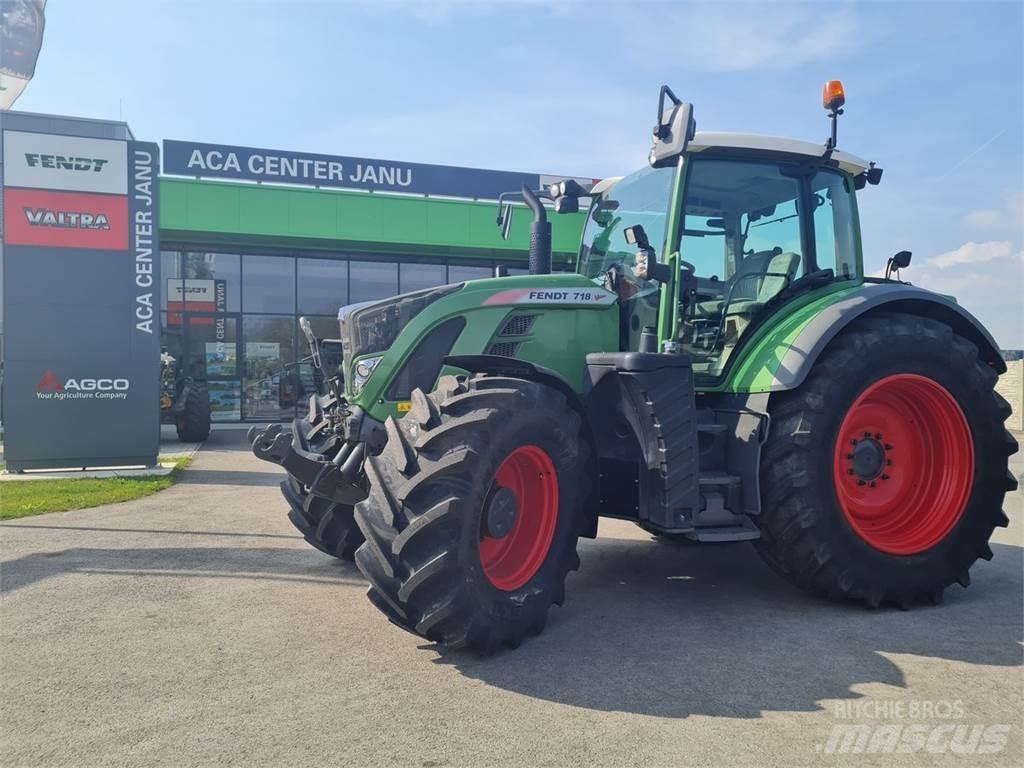 Fendt 718 Vario Tracteur