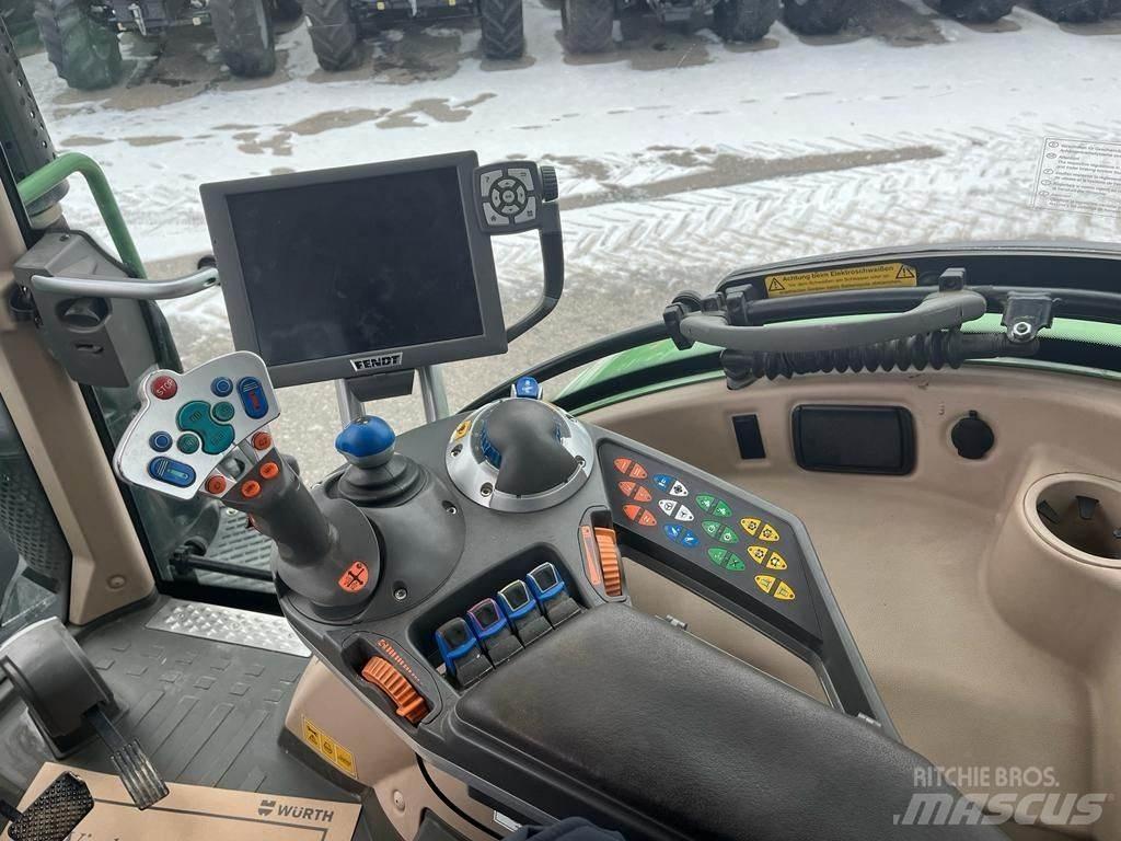 Fendt 718 Vario Tracteur
