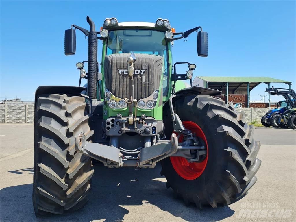Fendt 828 Vario Tracteur