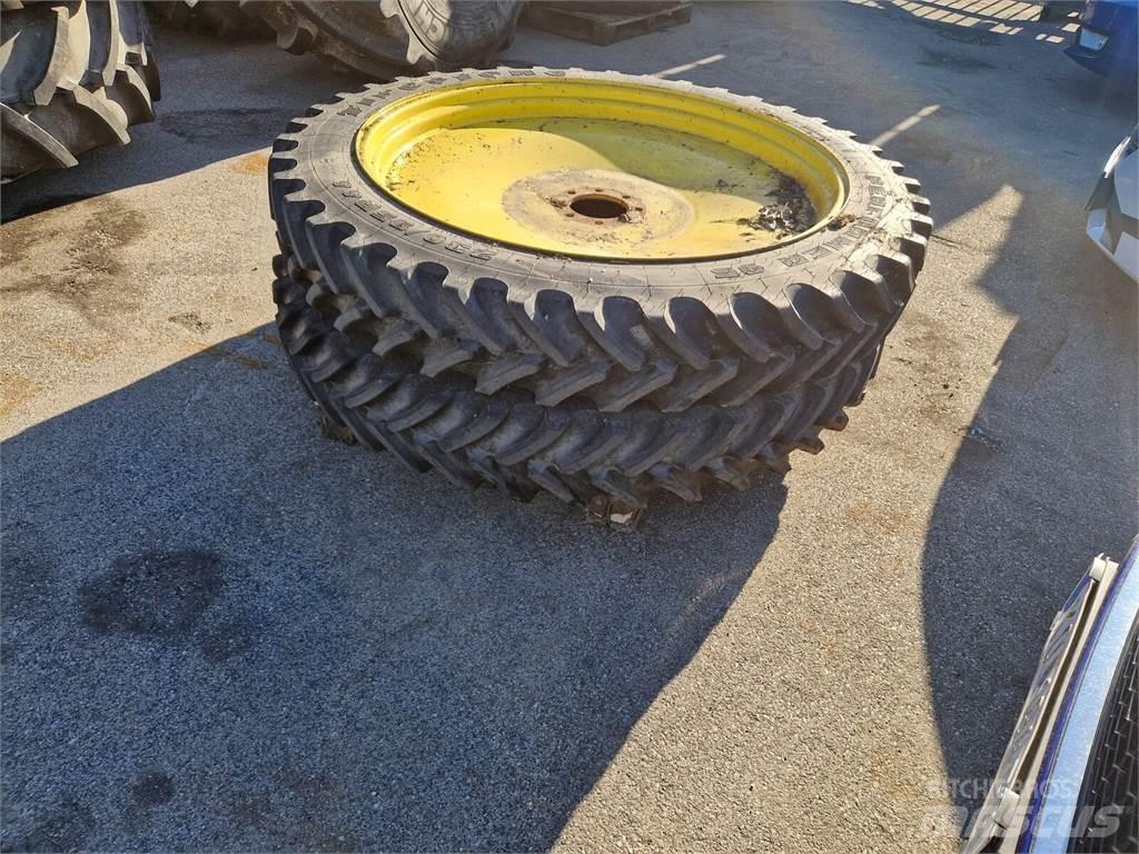 Firestone 230/95R44 Pneus, roues et jantes