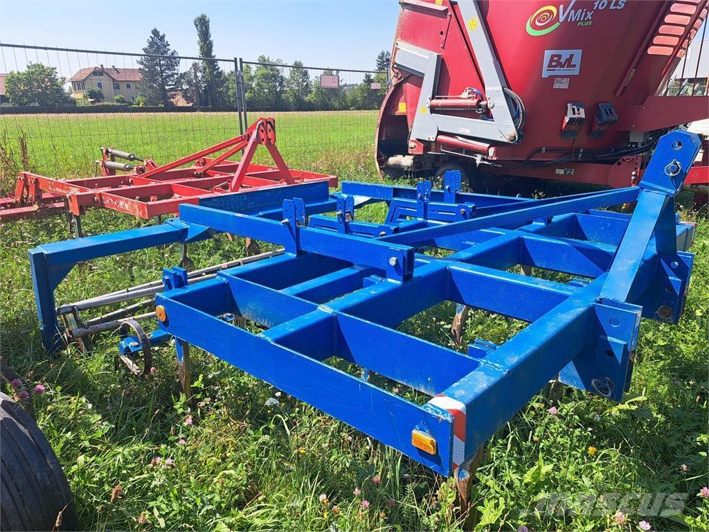 Gruber 270 Déchaumeur, cultivateur