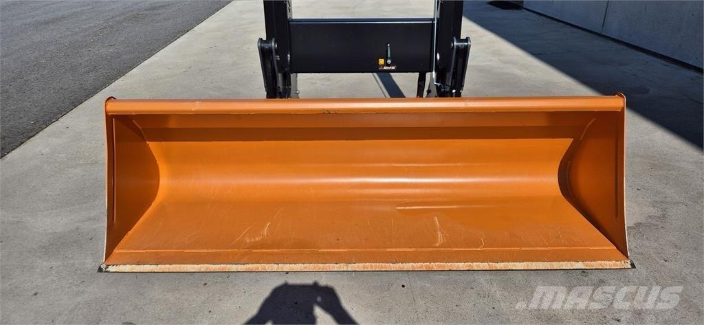 Hauer ES 2400 Autres équipements pour tracteur