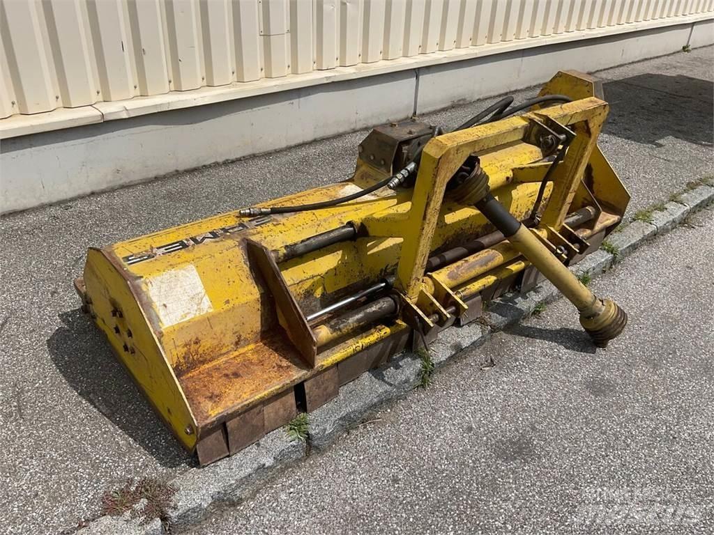 Hermes 220 Mulcher Broyeur / Gyrobroyeur / Epareuse