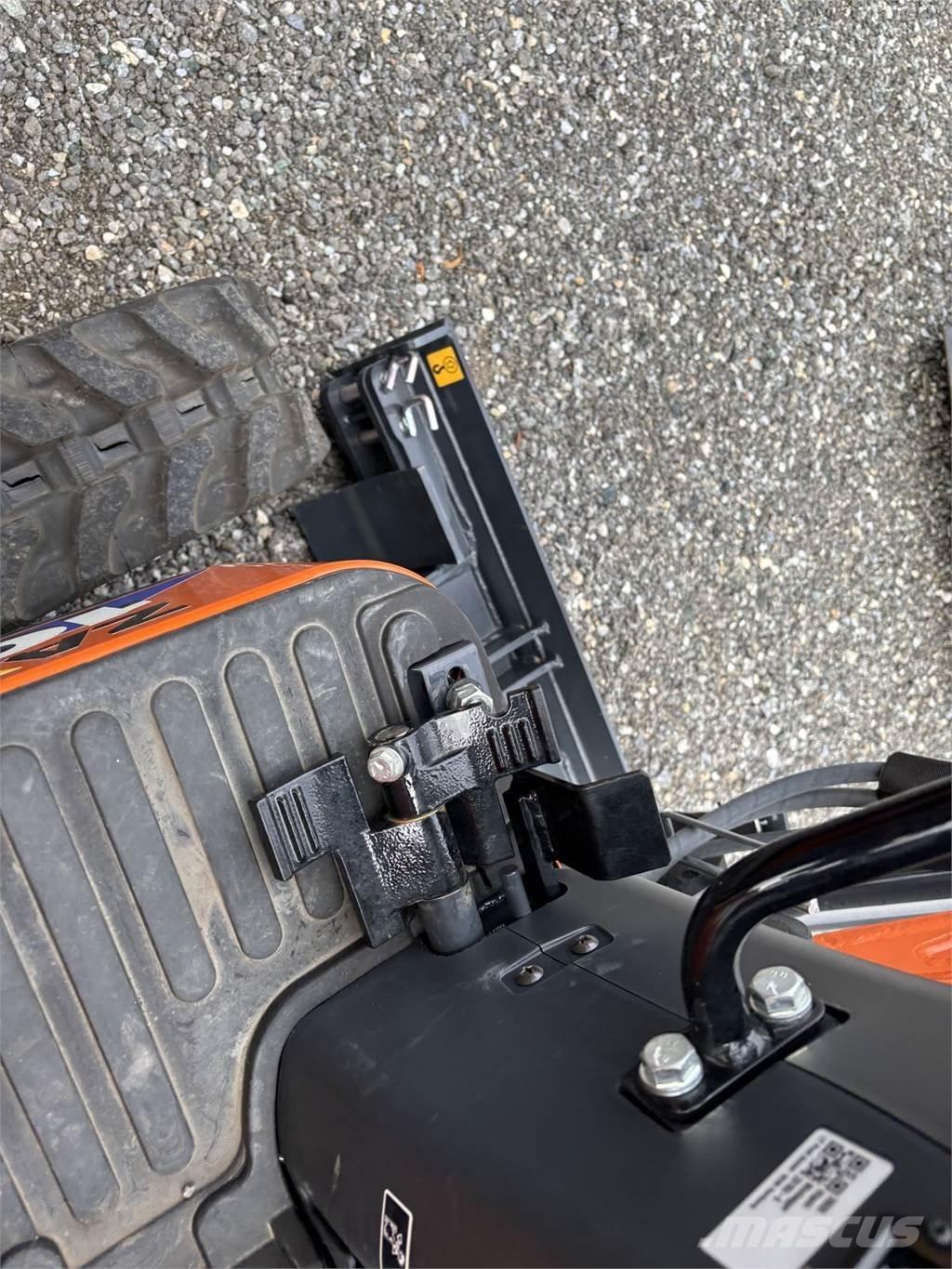Hitachi ZX10U-6 Mini pelle < 7t