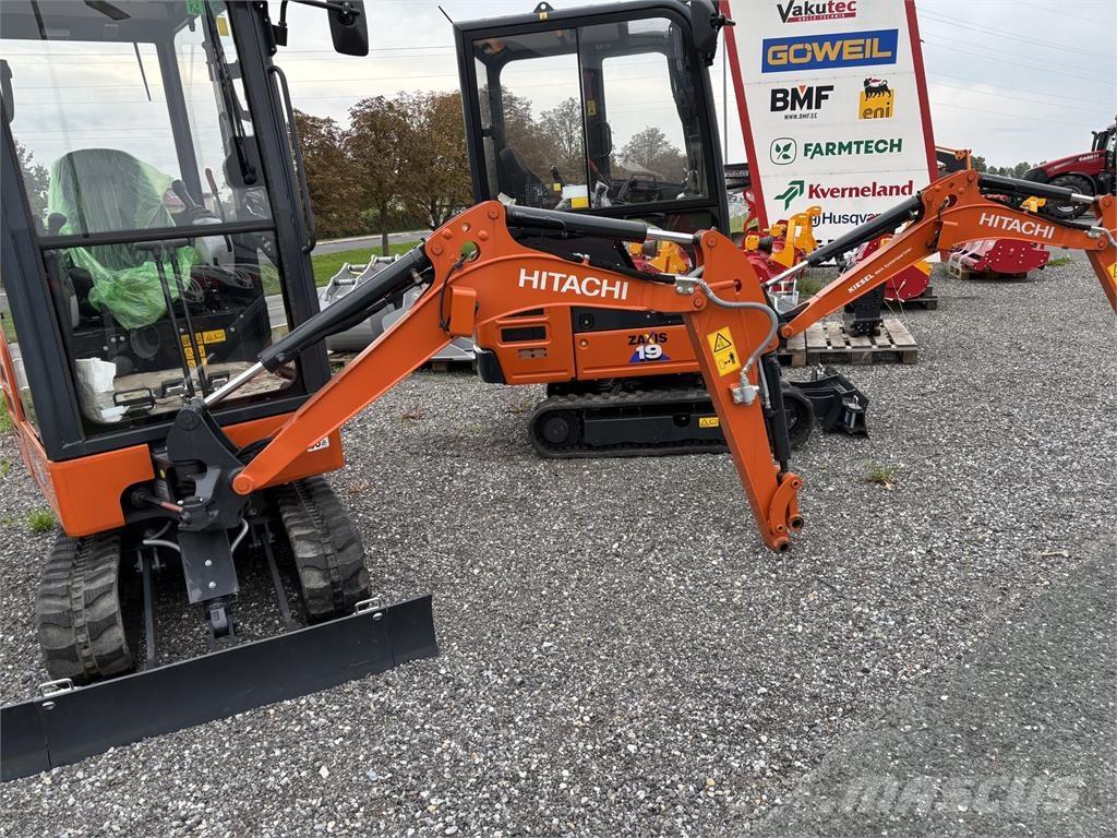 Hitachi ZX19-6 Pelle sur chenilles