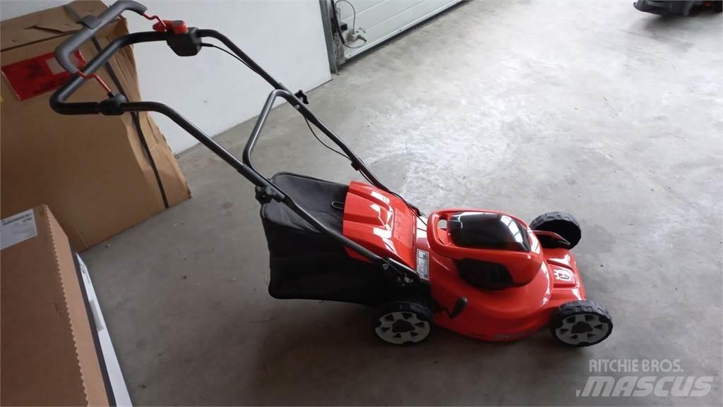 Husqvarna LC 137i Tondeuses montées
