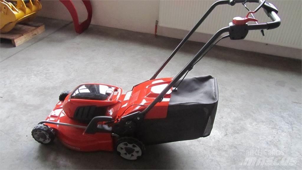 Husqvarna LC 347iVX Tondeuses montées