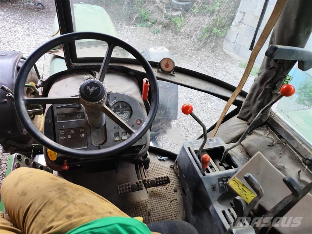 John Deere 3140 Tracteur