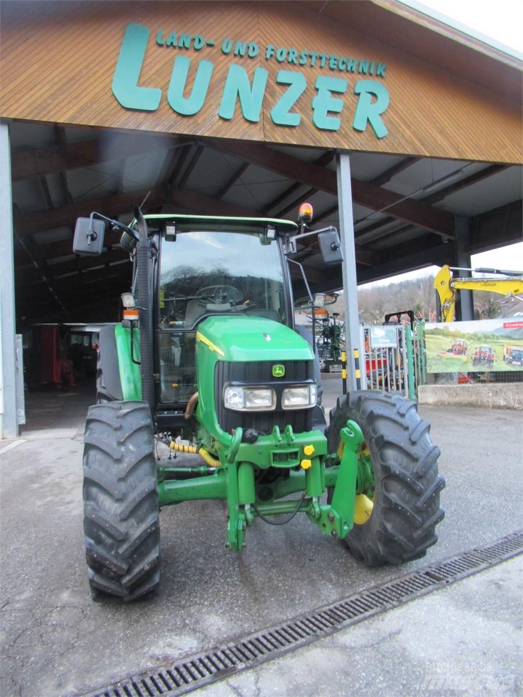 John Deere 5820 Tracteur