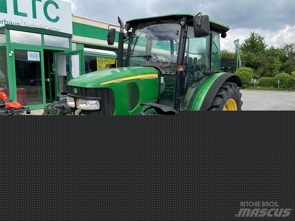 John Deere 5820 Tracteur