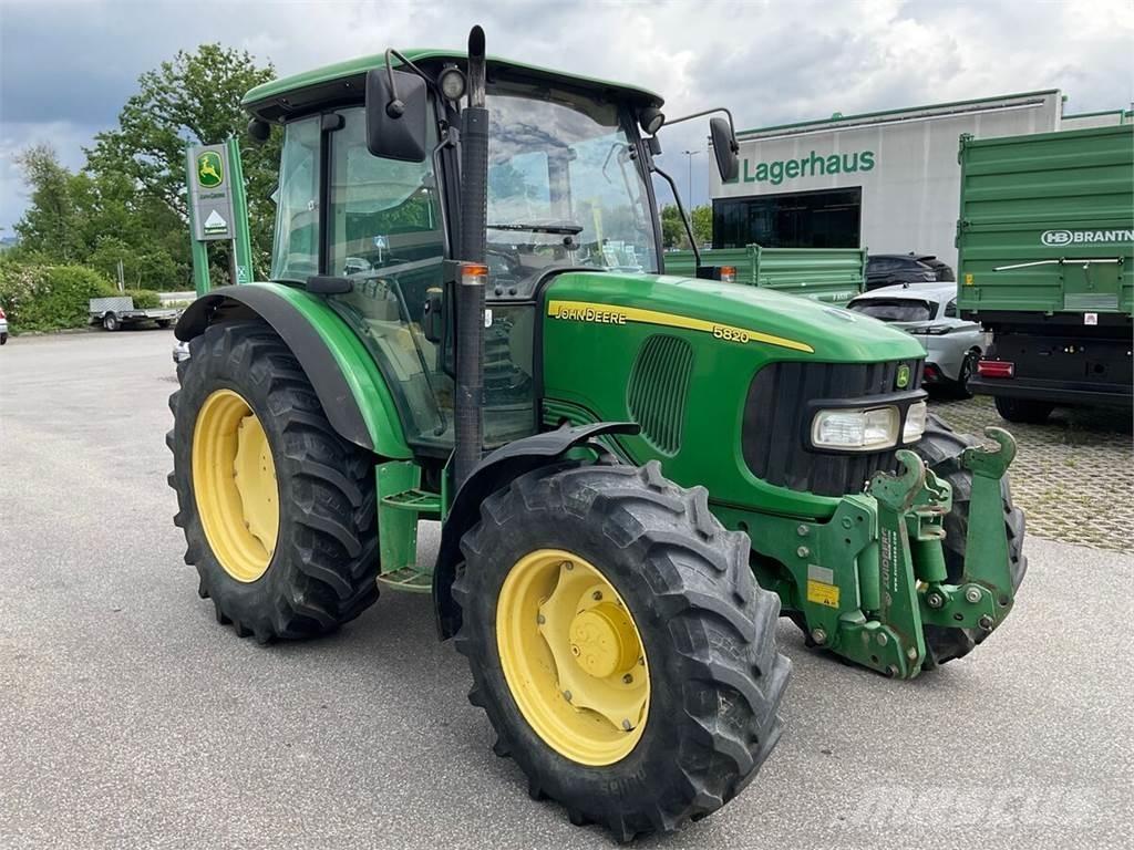 John Deere 5820 Tracteur