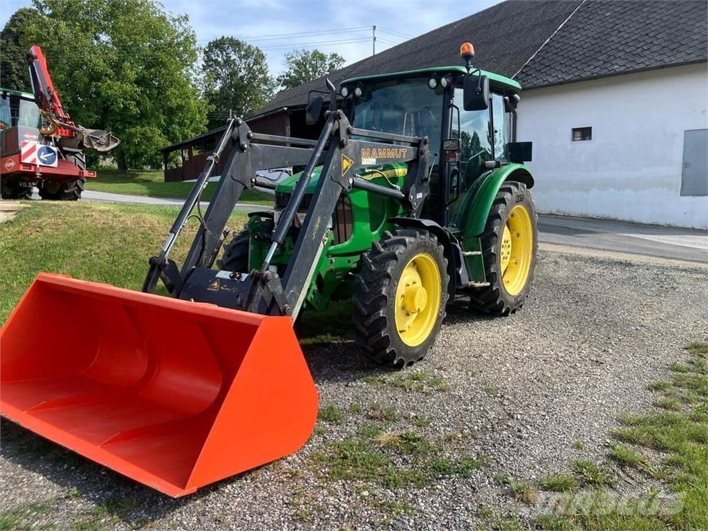 John Deere 5820 Tracteur