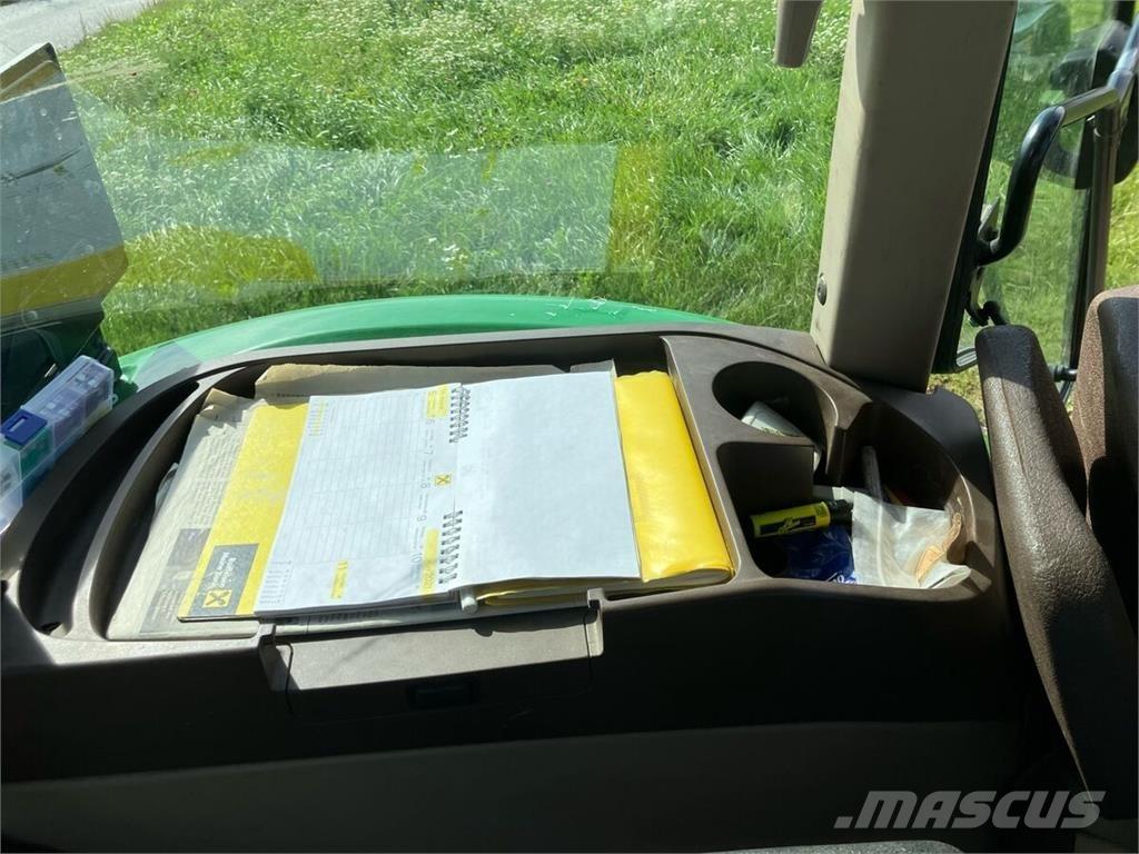 John Deere 5820 Tracteur