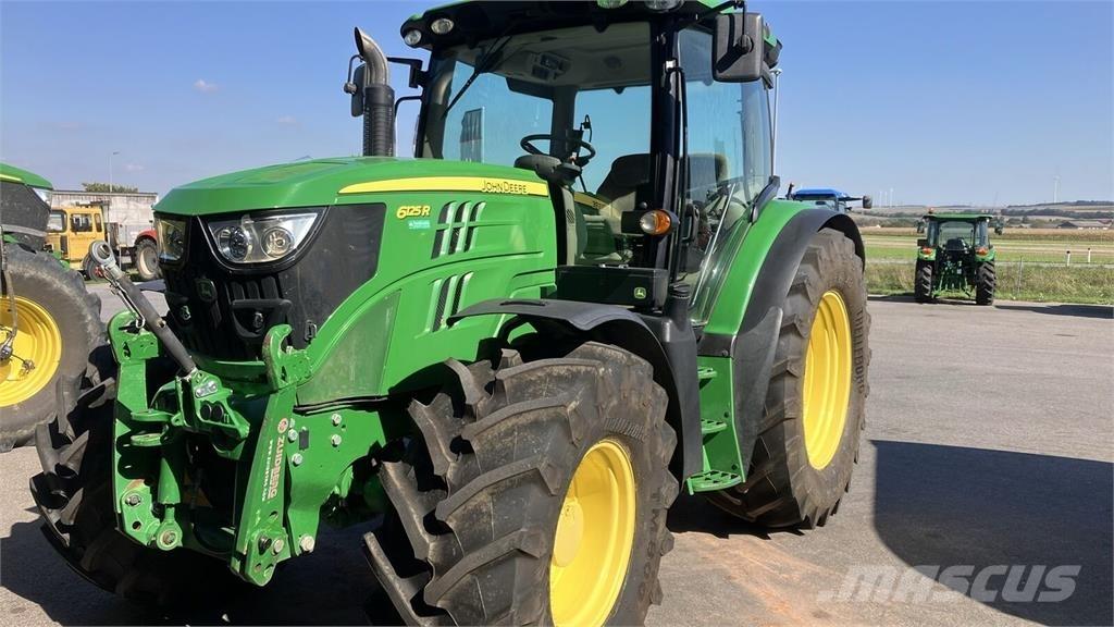 John Deere 6125R Tracteur
