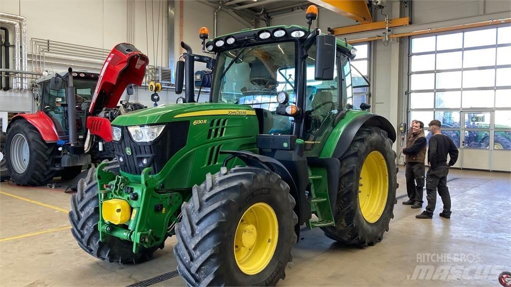 John Deere 6130R Tracteur