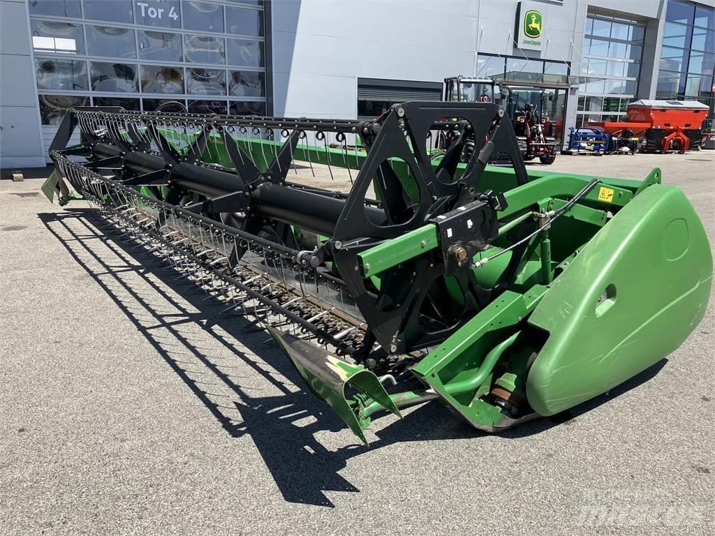 John Deere 620R Accessoires moissonneuse batteuse