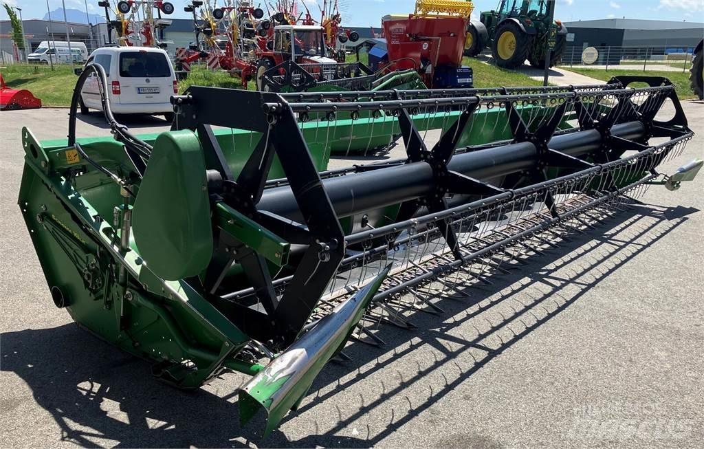John Deere 620R Accessoires moissonneuse batteuse