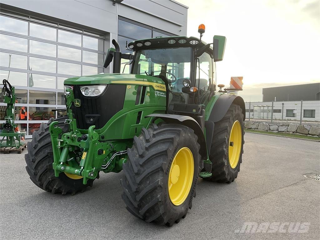 John Deere 6R 215 Tracteur