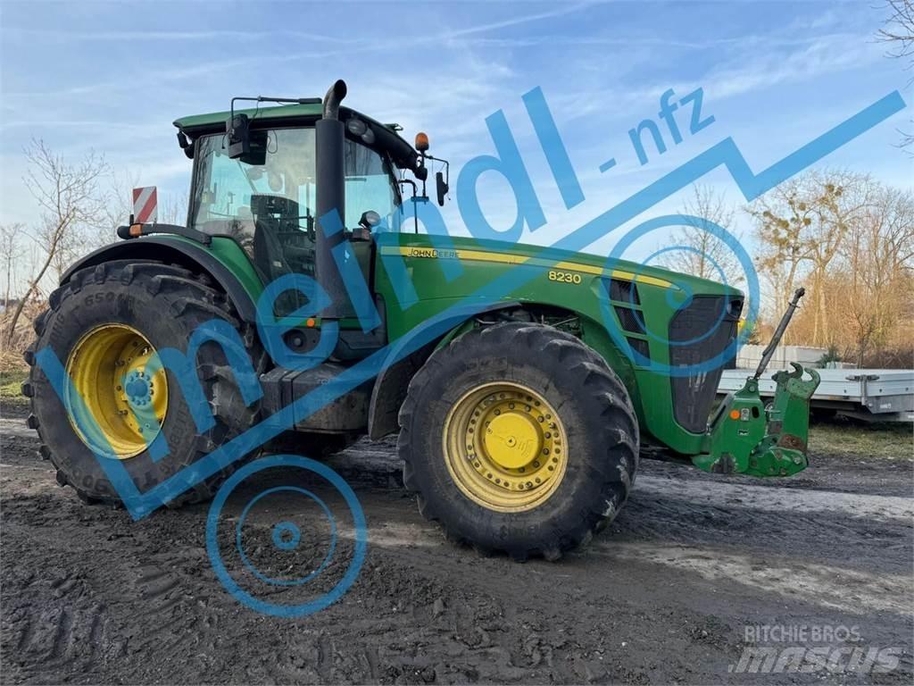 John Deere 8230 Tracteur