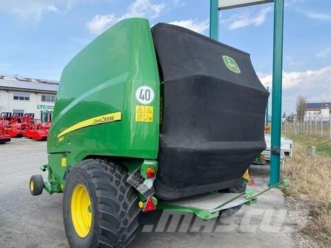 John Deere 960 Presse à balle ronde