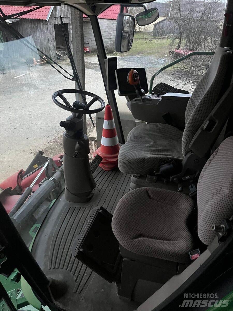 John Deere S670i Moissonneuse batteuse