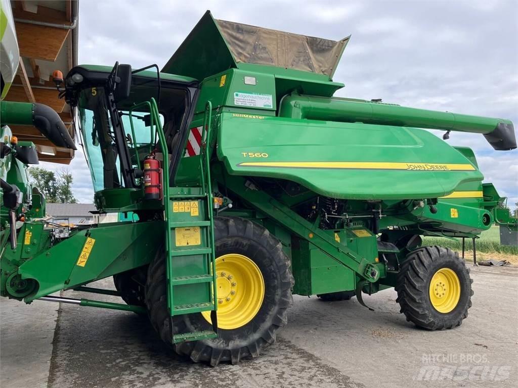 John Deere T560HM Moissonneuse batteuse