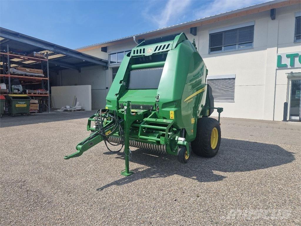 John Deere V461M Presse à balle ronde