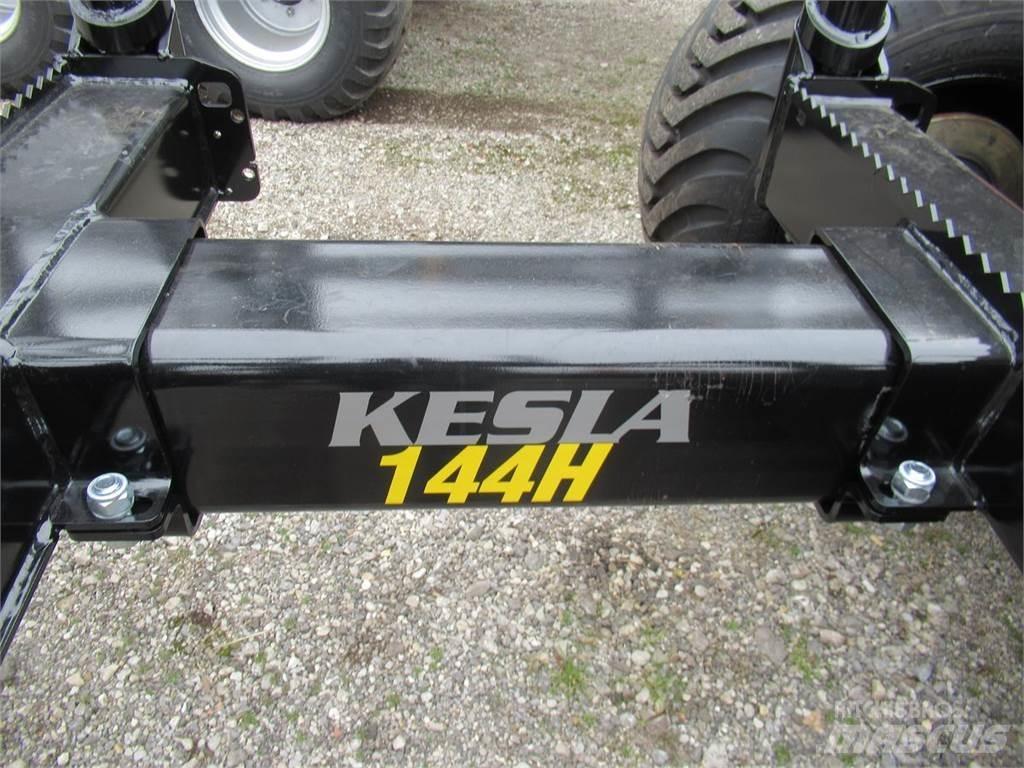 Kesla 144H Remorque forestière avec grue
