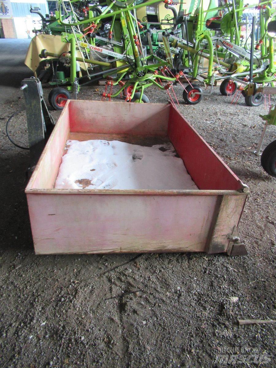  Kippmulde 200x120 Autres équipements pour tracteur