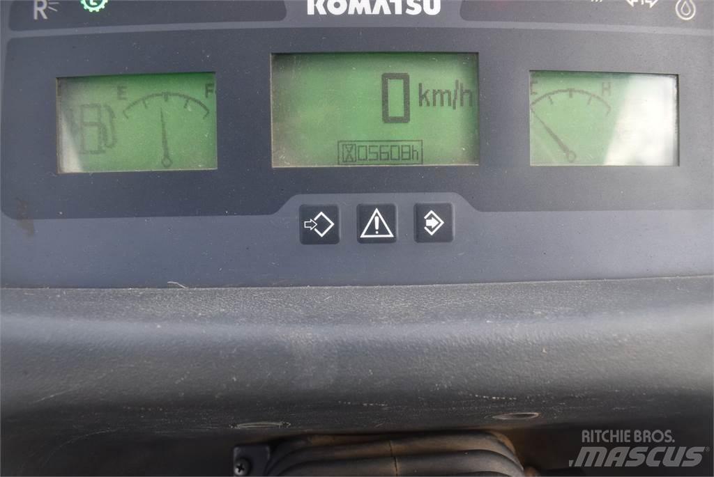 Komatsu WA100M-7 Chargeuse sur pneus