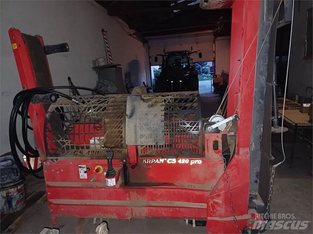 Krpan CS 420 pro Fendeuse, Scie